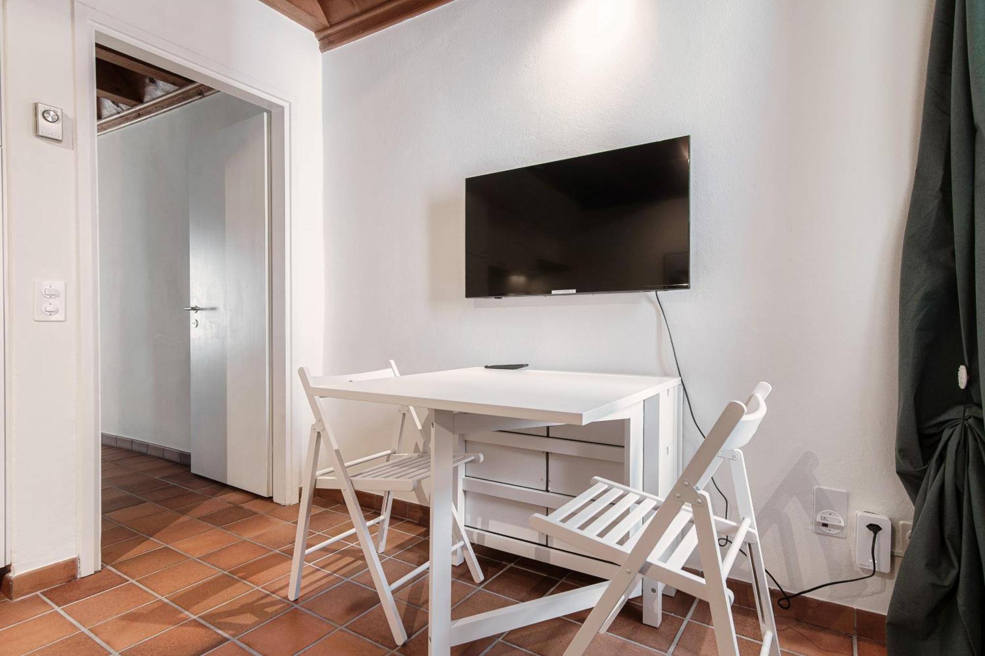 Pardo Apartments By Quokka 360 - Locarno Old Town Bagian luar foto