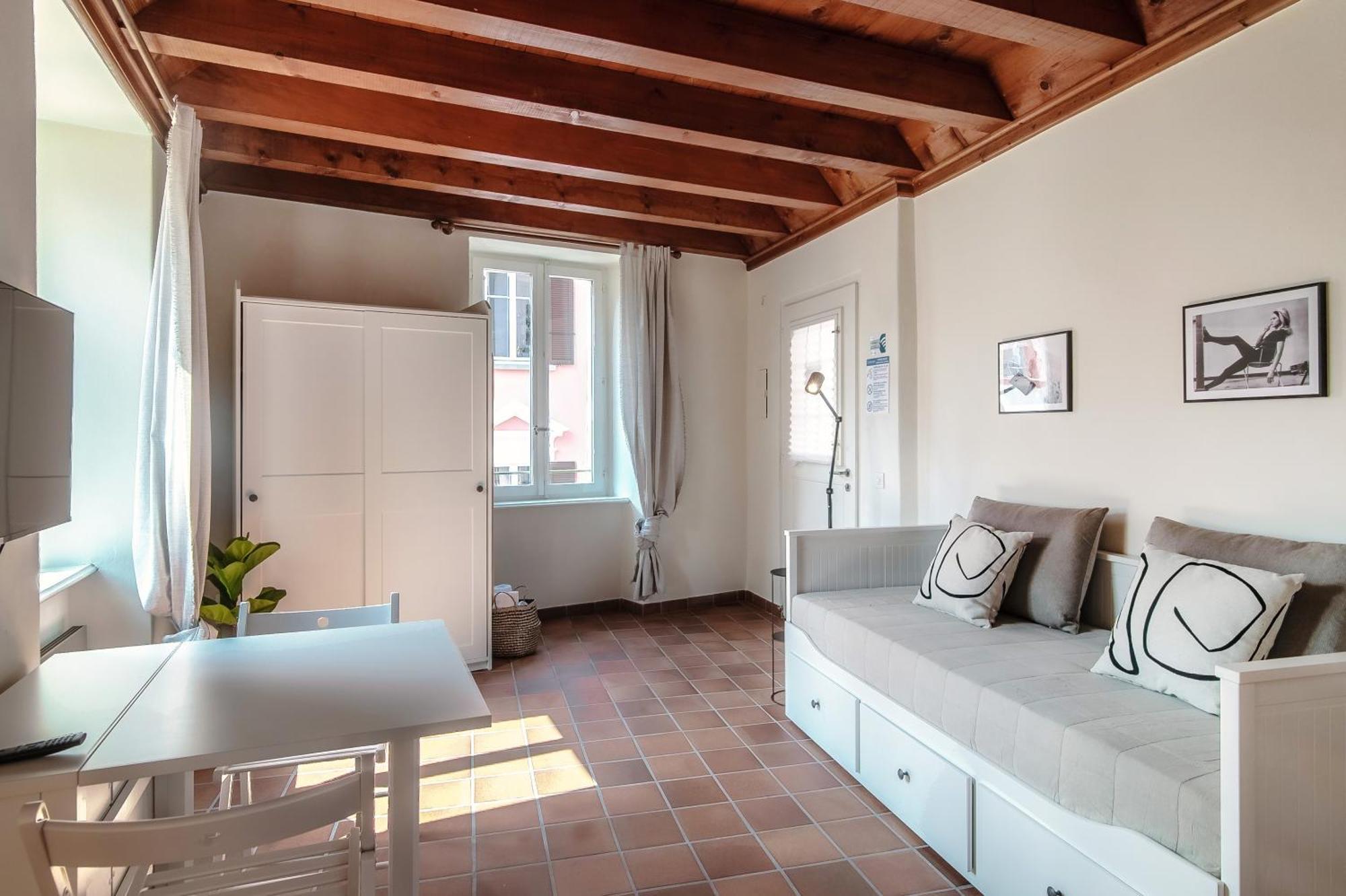 Pardo Apartments By Quokka 360 - Locarno Old Town Bagian luar foto