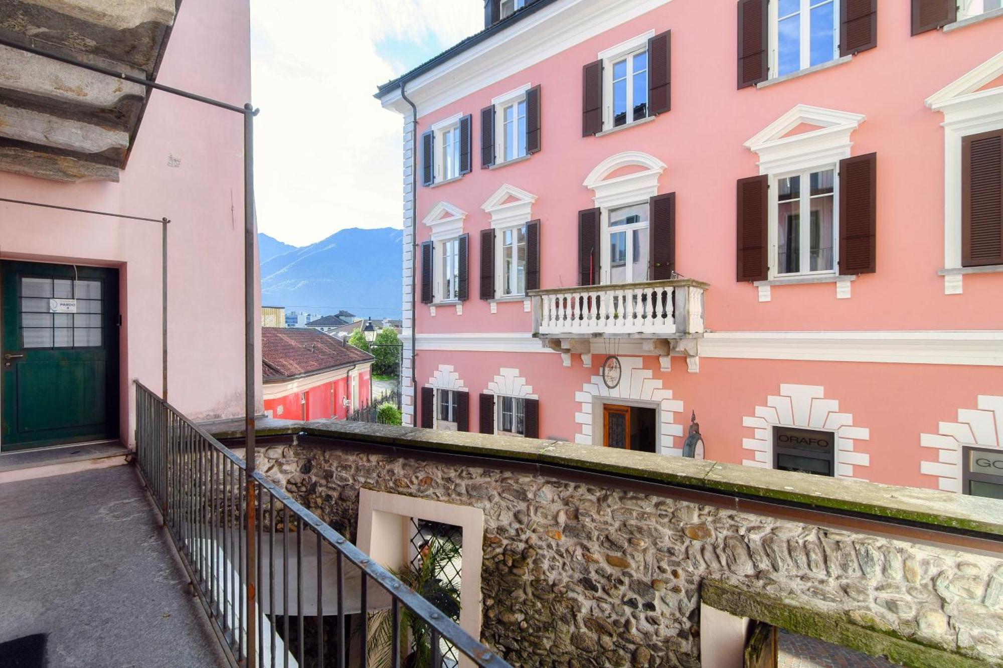 Pardo Apartments By Quokka 360 - Locarno Old Town Bagian luar foto